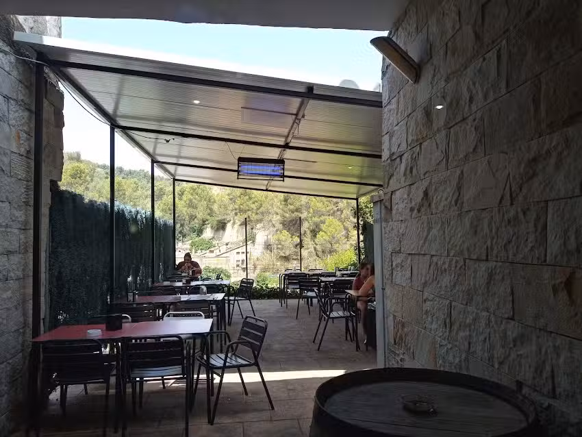 Bar Restaurant El Sem&aacute;foro