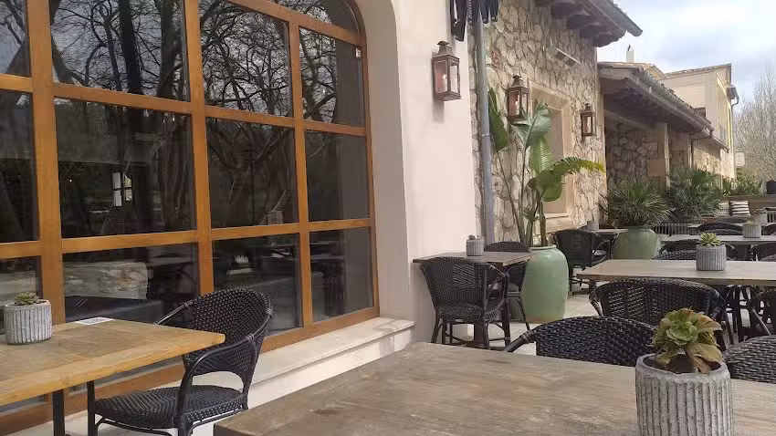 Bar Restaurant Es Pont