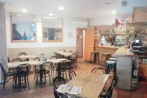Bar Restaurant i Tapes &ndash; Ca la To&ntilde;y
