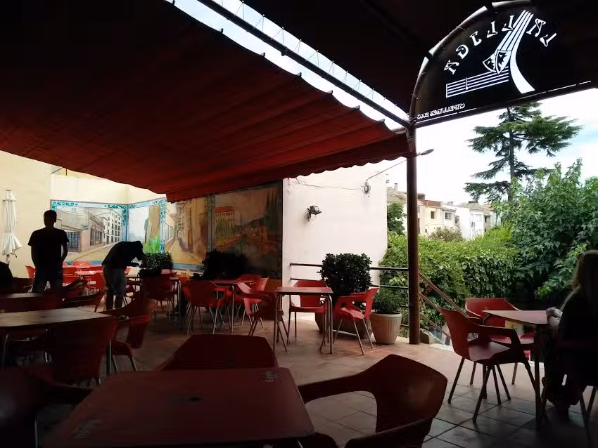 Bar &ndash; Restaurant La Lliga