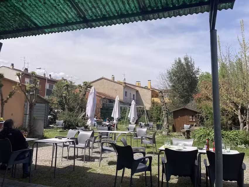 Bar Restaurant les Tries &laquo;Cal triki&raquo;