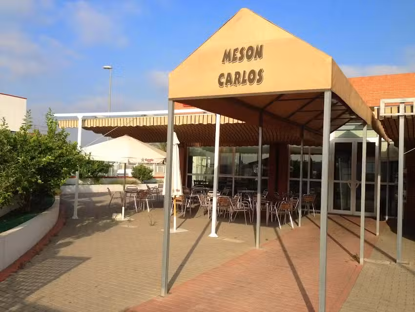 BAR RESTAURANT MES&Oacute;N CARLOS.