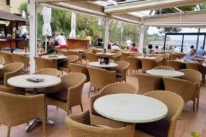 Bar Restaurant Oasis