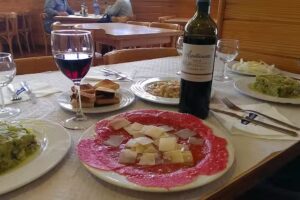 Bar Restaurant Pol&iacute;gon