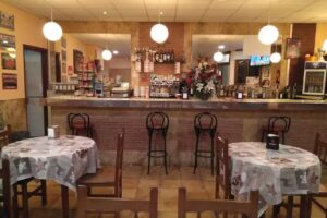 Bar &ndash; Restaurant YOLI