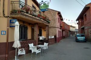 Bar Restaurante Albergue La Trucha