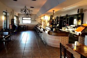 Bar Restaurante Almela