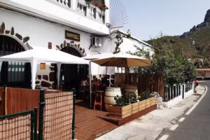 Bar – Restaurante Arraigo