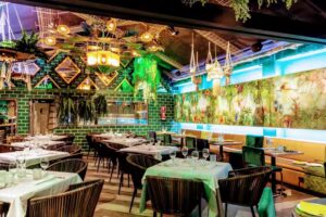 Bar restaurante At&iacute;pico