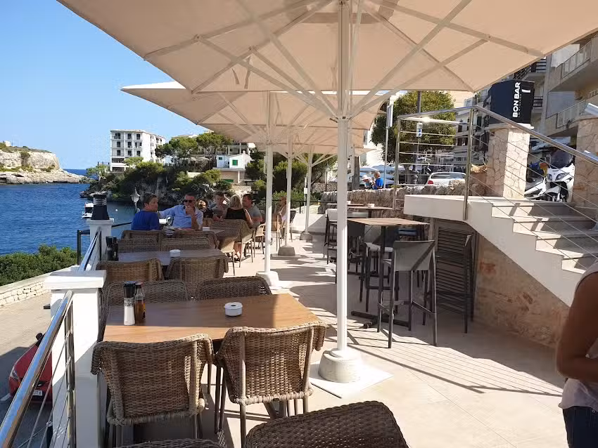 BAR RESTAURANTE BON BAR