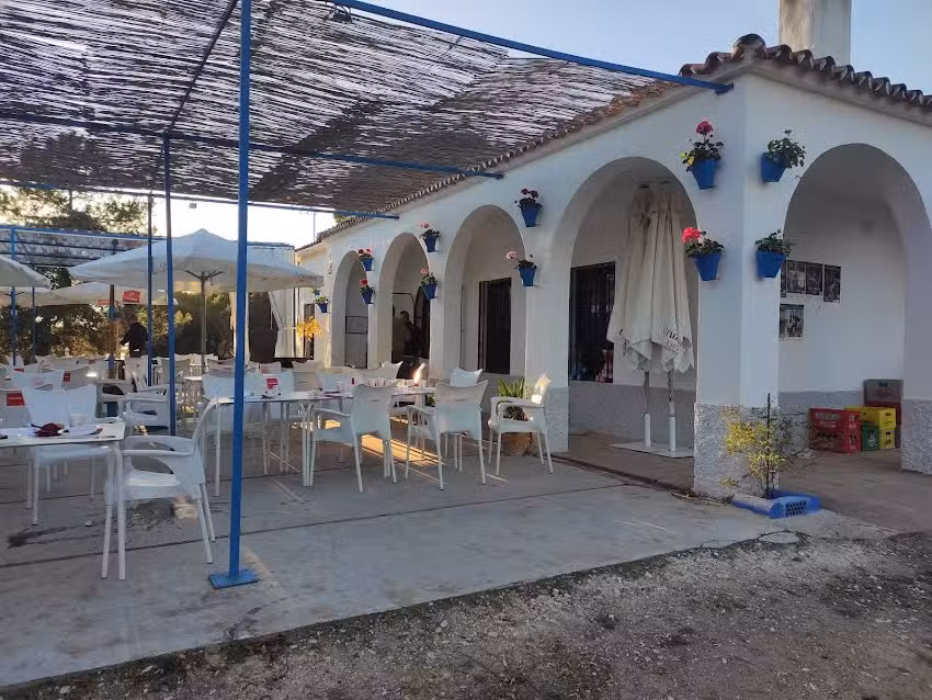 Bar Restaurante &laquo;Camping Los Villares Sierra de C&oacute;rdoba&raquo;