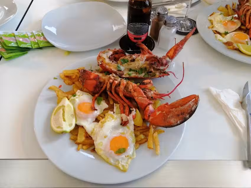 Bar Restaurante &ndash; Casa Iv&aacute;n