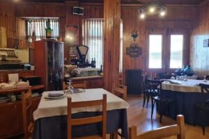 Bar-Restaurante Casa Mor&aacute;n