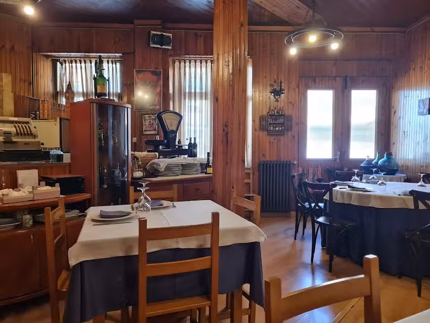 Bar-Restaurante Casa Mor&aacute;n