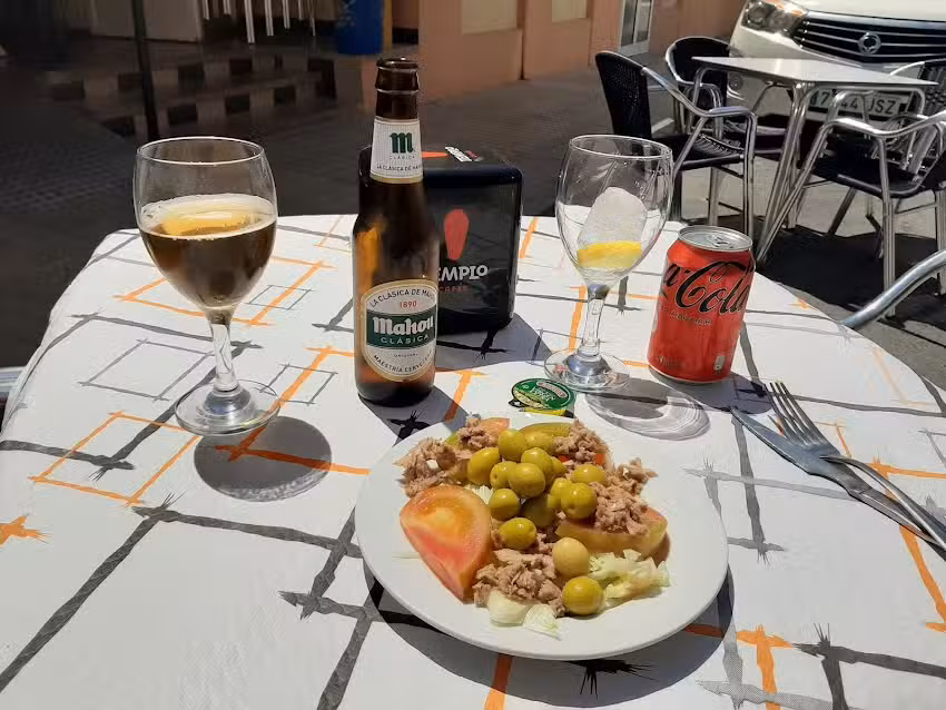 Bar Restaurante Cultural de Ca&ntilde;ada