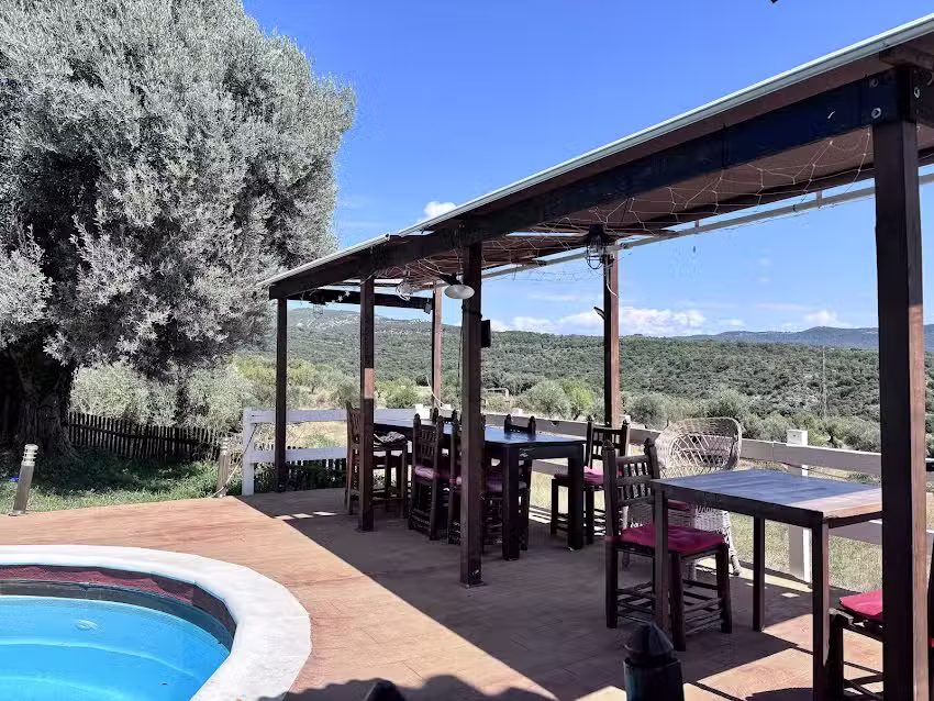 Bar Restaurante. El Balc&oacute;n Del Diablo, Casa Maza.