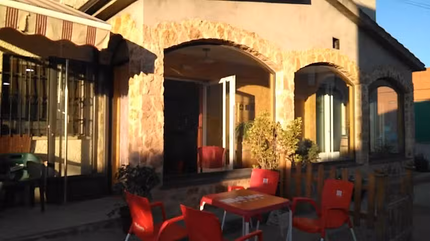 Bar-Restaurante El Dep&oacute;sito