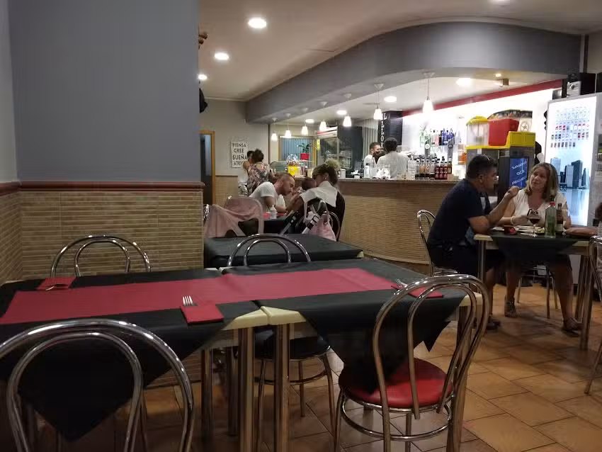 Bar Restaurante El Llorer