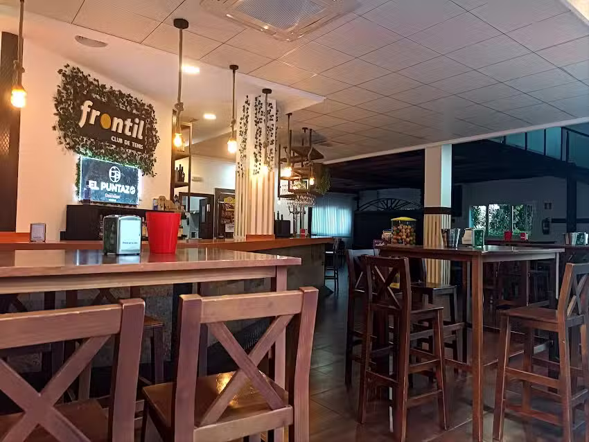 Bar-Restaurante El Puntazo