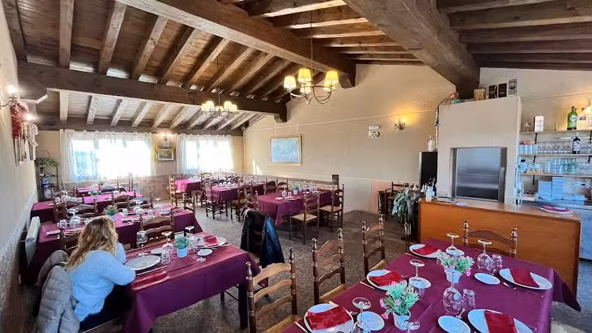 Bar Restaurante el Rinc&oacute;n de Bel&eacute;n. Asados, Arroces y Carnes Rojas a la Brasa.