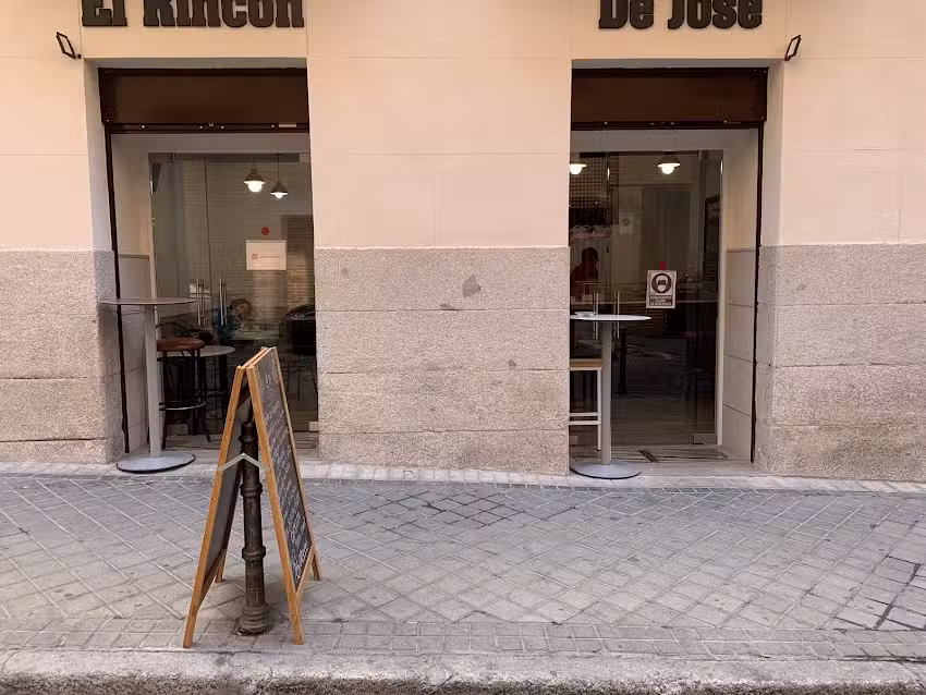 Bar restaurante El Rinc&oacute;n de Jos&eacute; y Paula