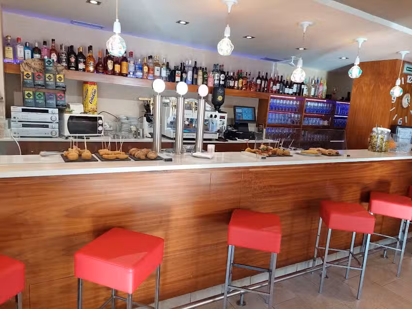 Bar restaurante El Sitio de la Panueva