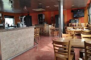 BAR RESTAURANTE EL SURTIDOR