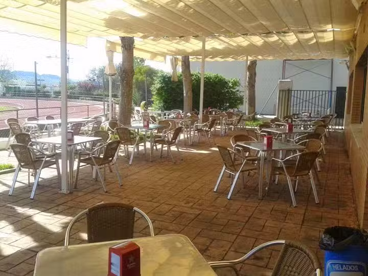 Bar Restaurante La Cancha