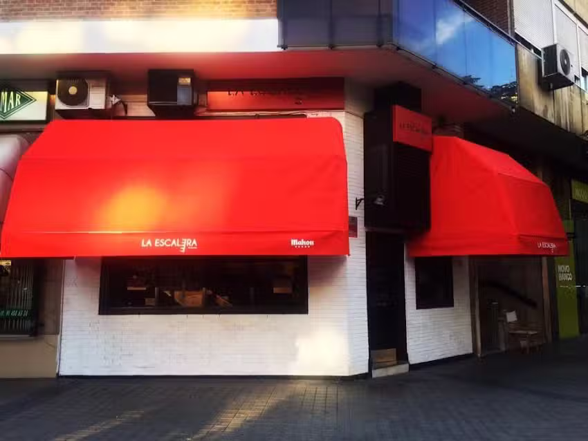 Bar restaurante La Escalera de Serrano