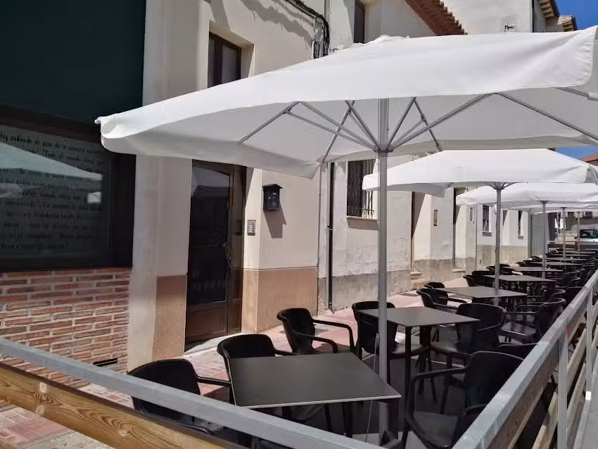 Bar restaurante La Esquinica