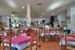 BAR RESTAURANTE LA PISCINA