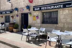 Bar Restaurante Las campanas . Cantina de Quintanapalla