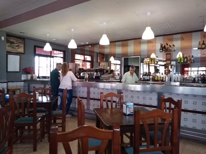 Bar restaurante las tres rutas