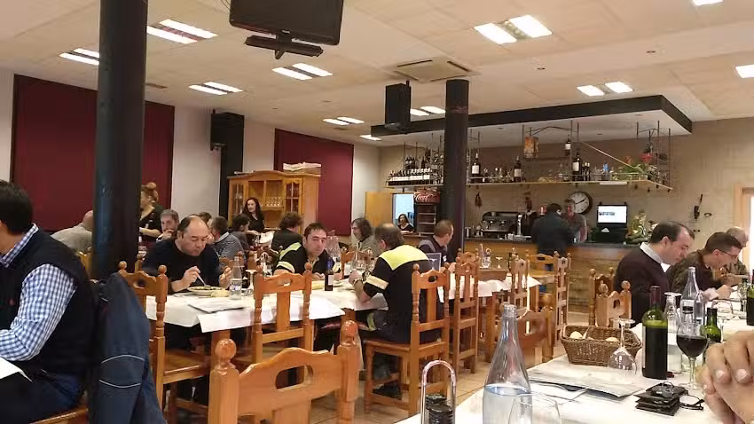 Bar Restaurante Lermanda