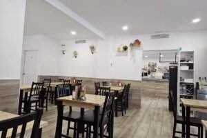 Bar Restaurante Los Faroles gur&uacute;