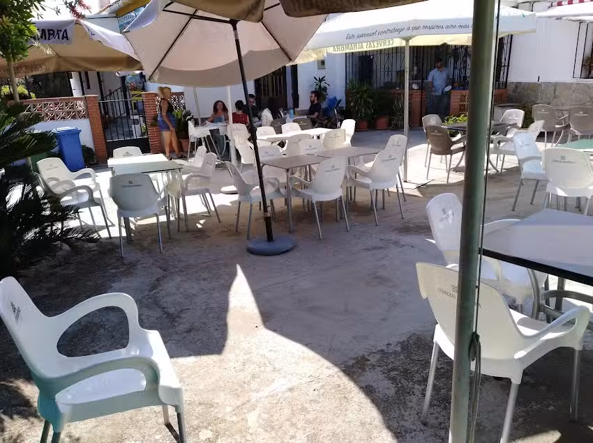 BAR RESTAURANTE LOS ROSALES 2