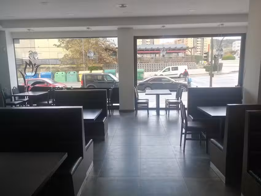 Bar & Restaurante Los Tulipanes