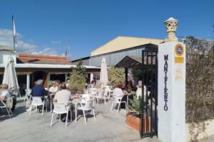 Bar restaurante manifiesto