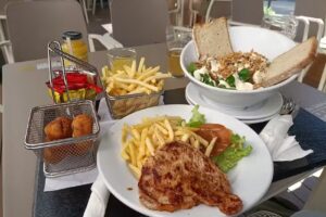 Bar restaurante Memories Eder