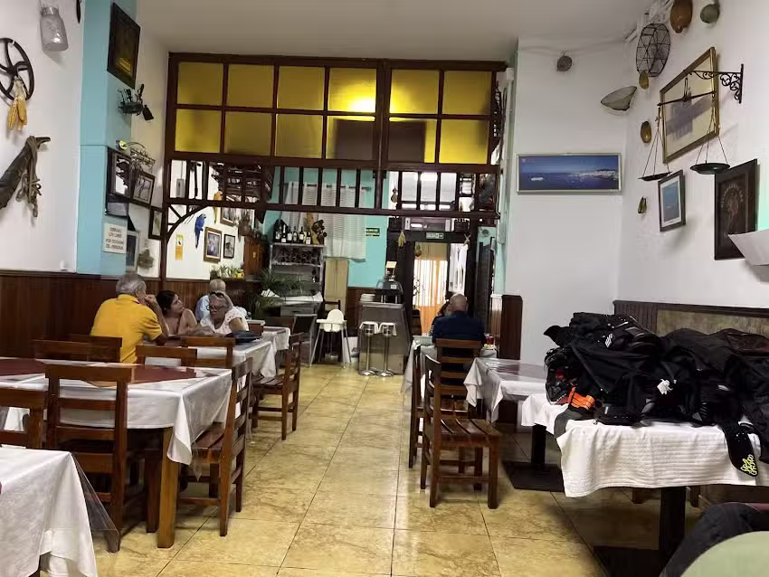 Bar Restaurante Miguel&iacute;n