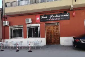 Bar &ndash; Restaurante Oriental