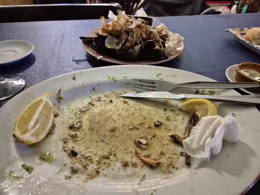 Bar Restaurante Pizzeria La Caba&ntilde;a