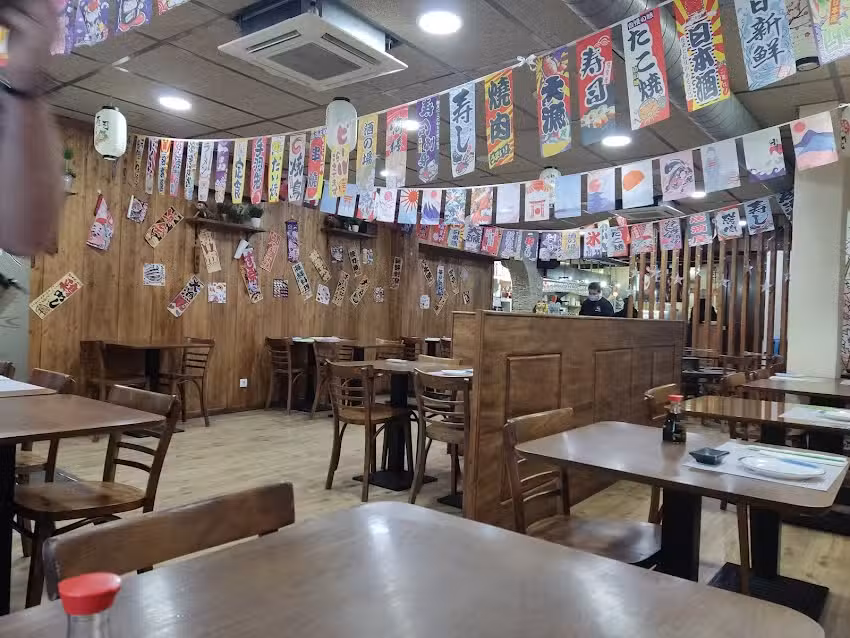 Bar restaurante Sant marti 83