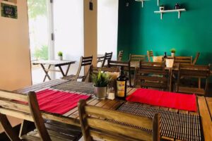 Bar restaurante S&eacute;samo