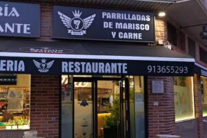 Bar Restaurante Seven