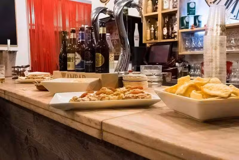 Bar restaurante Taska 78 avda