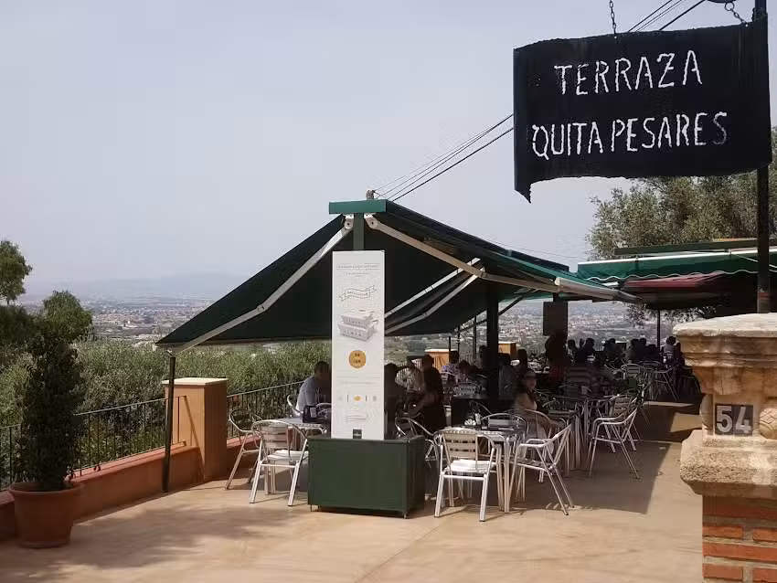 Bar restaurante Terraza Quitapesares