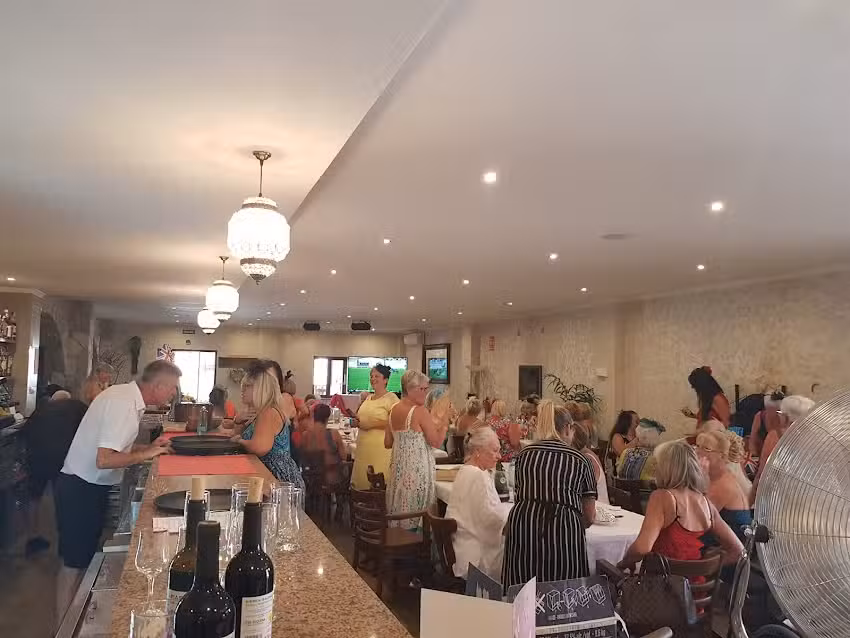 Bar Restaurante THE HOND&Oacute;N HUB.