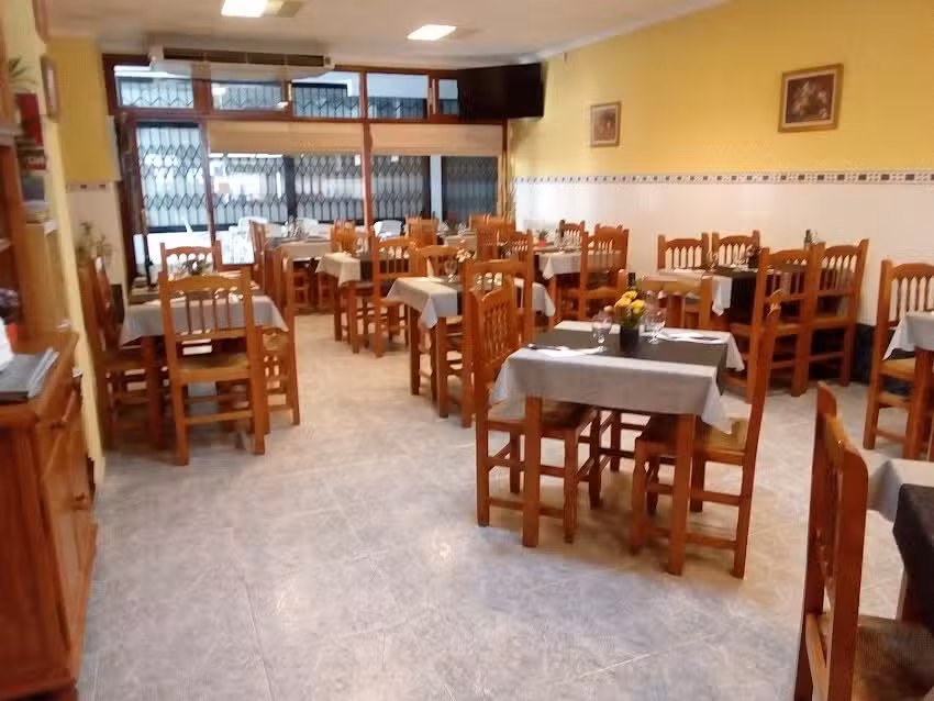 Bar Restaurante Tom&aacute;s