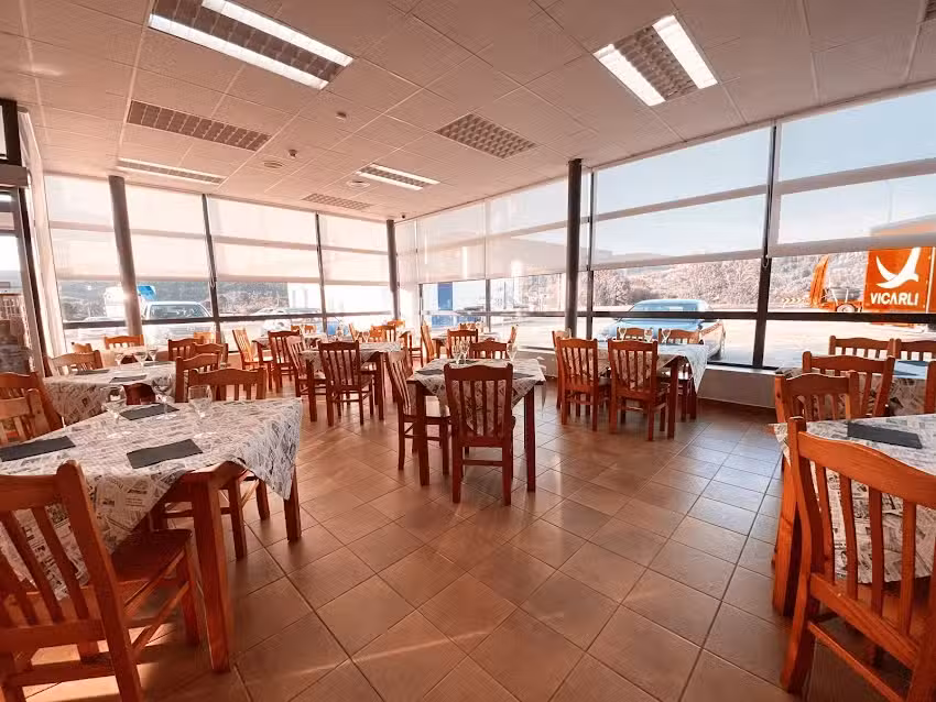 Bar &ndash; Restaurante Valle de Igu&ntilde;a